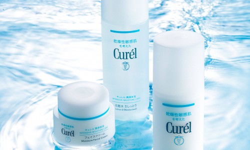 节后肌肤陷入“倦态”？珂润经典润浸保湿系列，筑牢屏障稳回好状态