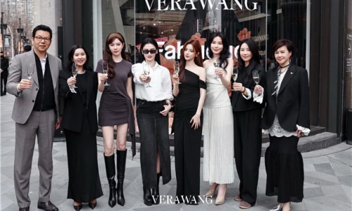 Fabrique x Vera Wang 联名系列限时快闪于上海盛大启幕 Fabrique x Vera Wang 联名系列限时快闪于上海盛大启幕