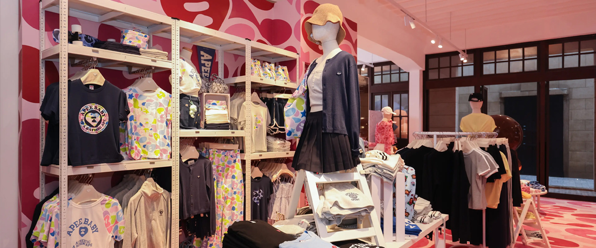 APEE 限时 POP-UP 登陆上海张园，石库门老弄邂逅甜酷街头美学
